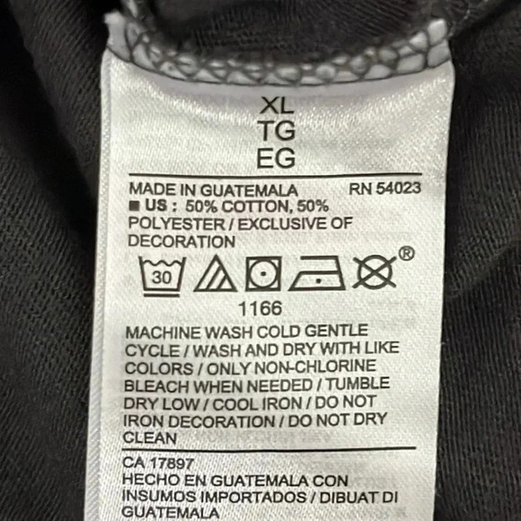 Old Navy Disney Minnie Mouse Halloween Short Sleeve  Tee - Picture 11 of 11